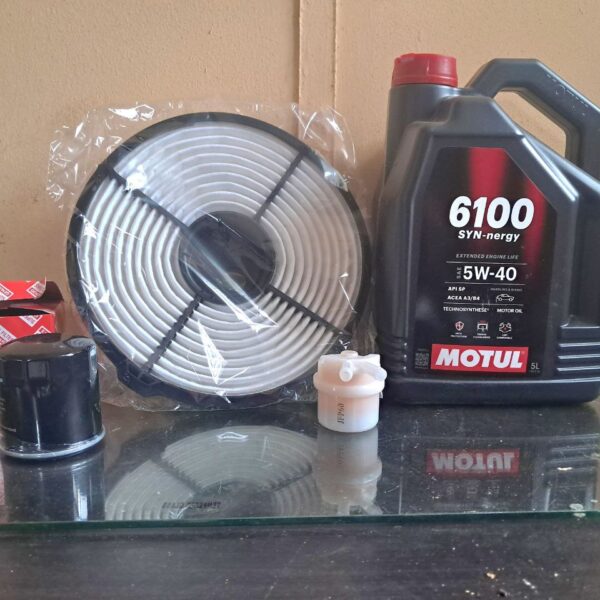 Toyota 2E Engine Service Kit – Motul 6100 SYN-nergy 5W-40 Oil, Air, Oil & Fuel Filters
