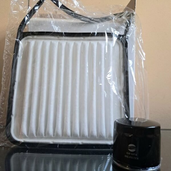 Toyota Avanza 1.3 1.5 service kit air and oil filters