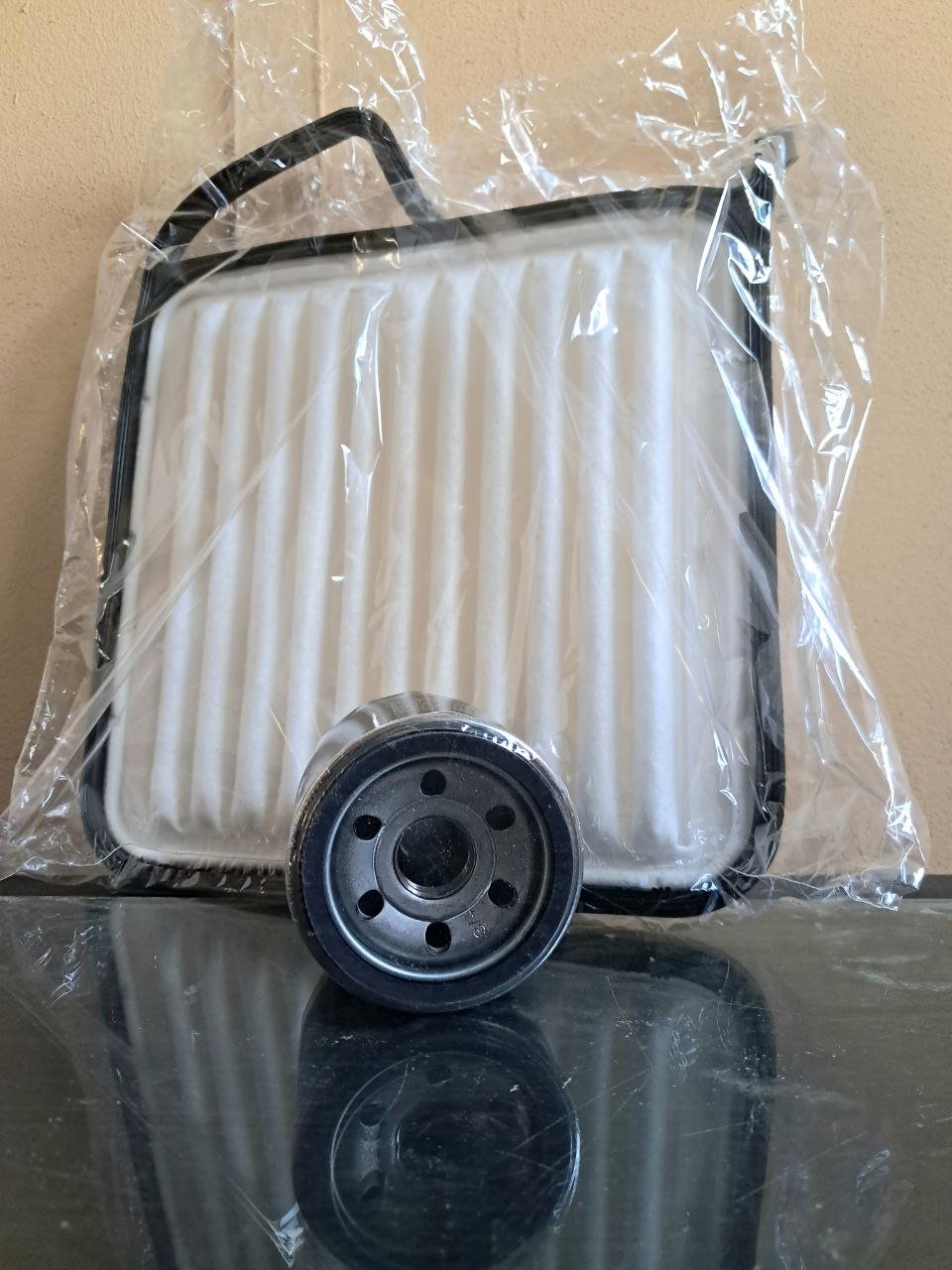 Air filter and oil filter for Toyota Avanza