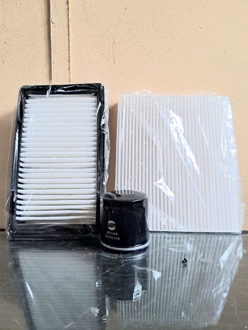 Hyundai i20 service kit air, cabin and oil filters